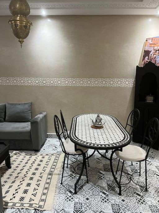 Appartement Proche Aeroport Marrakesh Exterior foto